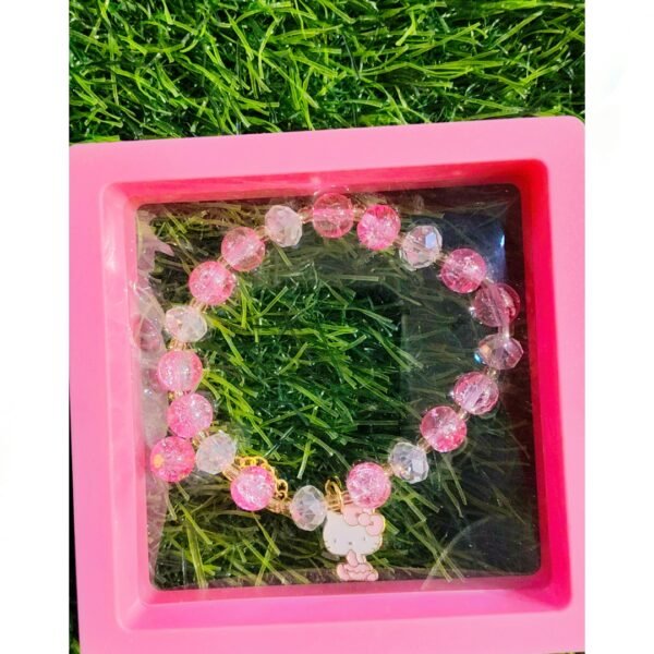 BRACELET