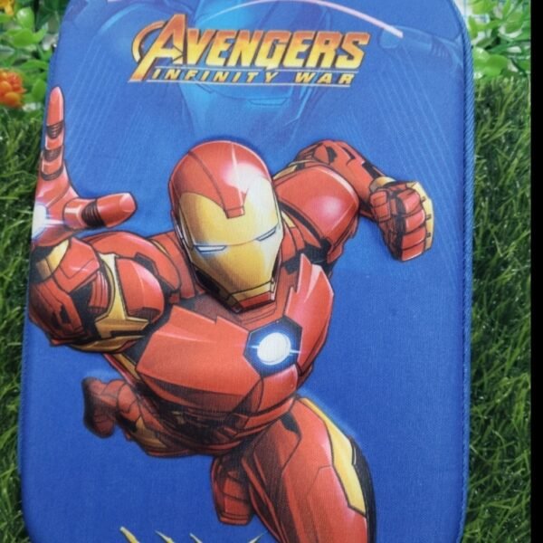 AVENGERS CLOTH PENCIL COMPASS